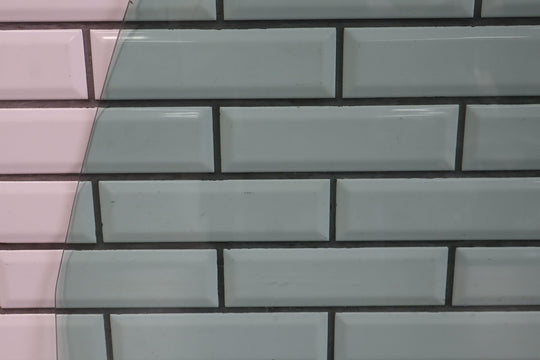 03 - 09 Hummer H2 Front Right RH Passenger Door Window Glass