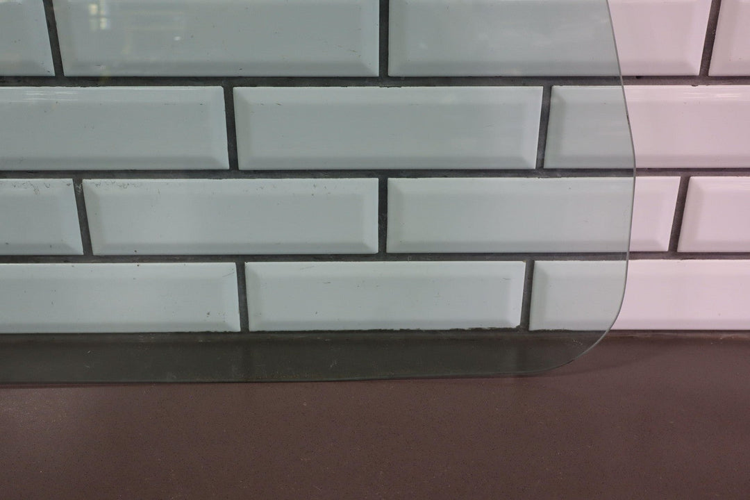 03 - 09 Hummer H2 Front Right RH Passenger Door Window Glass