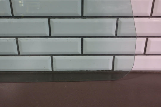 03 - 09 Hummer H2 Front Right RH Passenger Door Window Glass