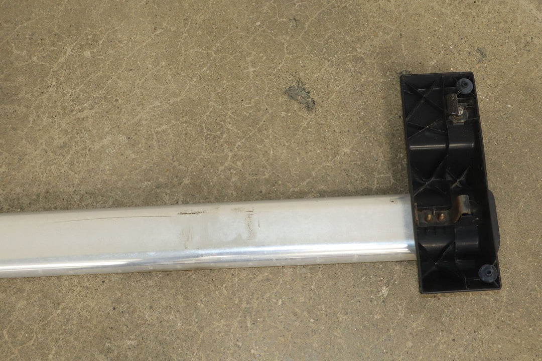 03 - 09 Hummer H2 OEM Pair of 2 Roof Rack Luggage Cross Bars W/ Key E001