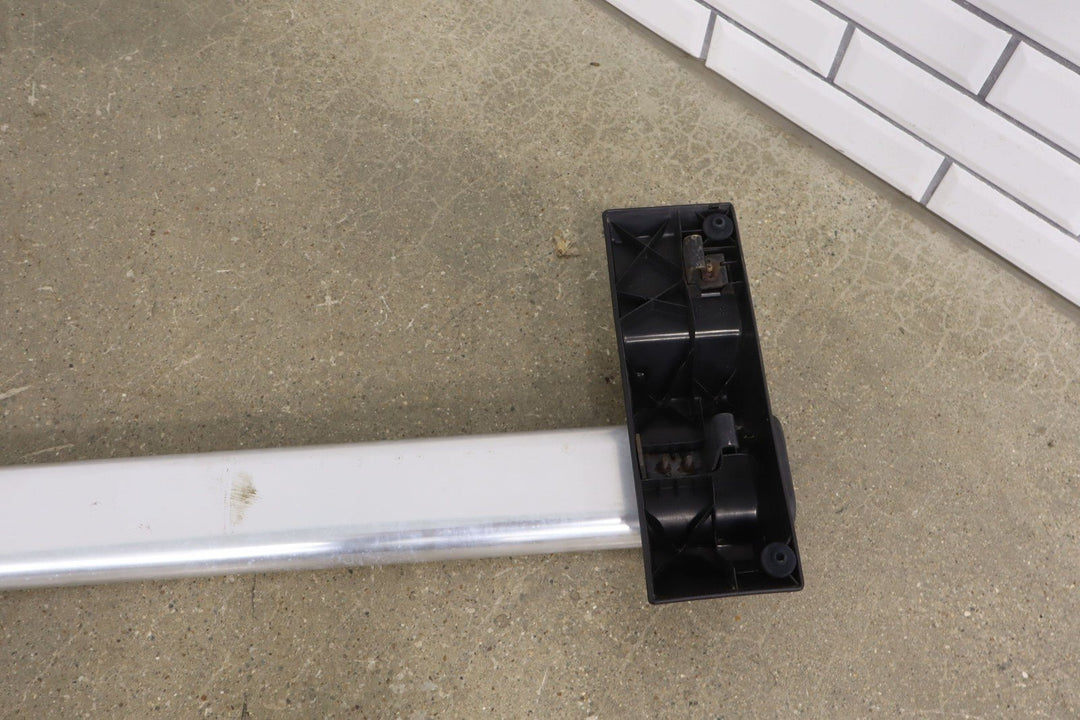 03 - 09 Hummer H2 OEM Pair of 2 Roof Rack Luggage Cross Bars W/ Key E002