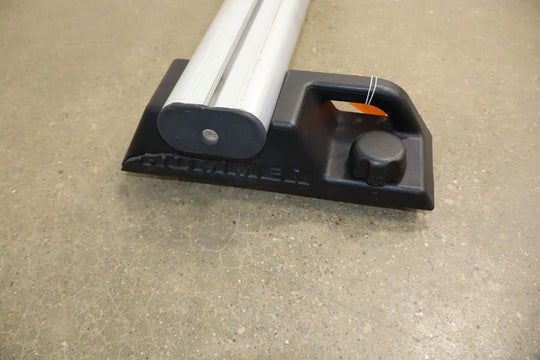 03 - 09 Hummer H2 OEM Pair of 2 Roof Rack Luggage Cross Bars W/ Key E004