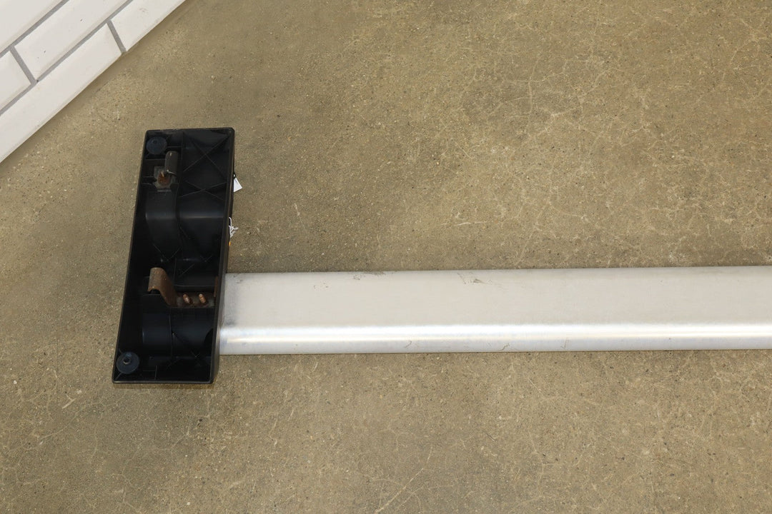 03 - 09 Hummer H2 OEM Pair of 2 Roof Rack Luggage Cross Bars W/ Key E005