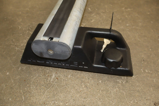 03 - 09 Hummer H2 OEM Pair of 2 Roof Rack Luggage Cross Bars W/ Keys