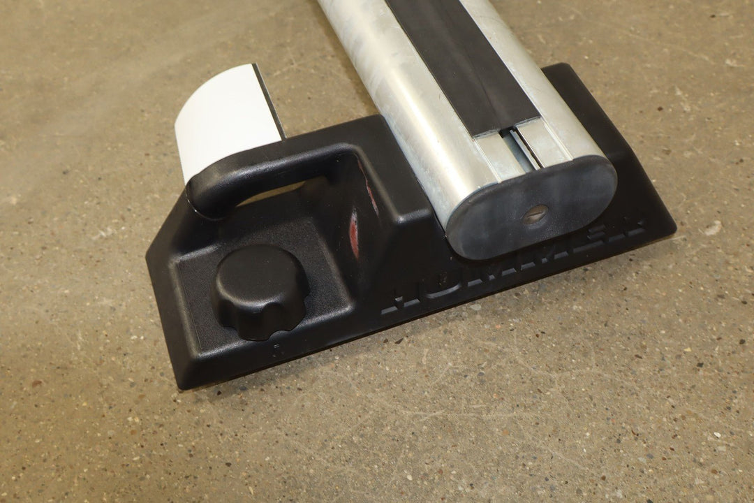 03 - 09 Hummer H2 OEM Pair of 2 Roof Rack Luggage Cross Bars W/ Keys