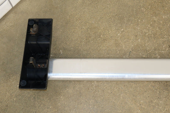 03 - 09 Hummer H2 OEM Pair of 2 Roof Rack Luggage Cross Bars W/E002 Key