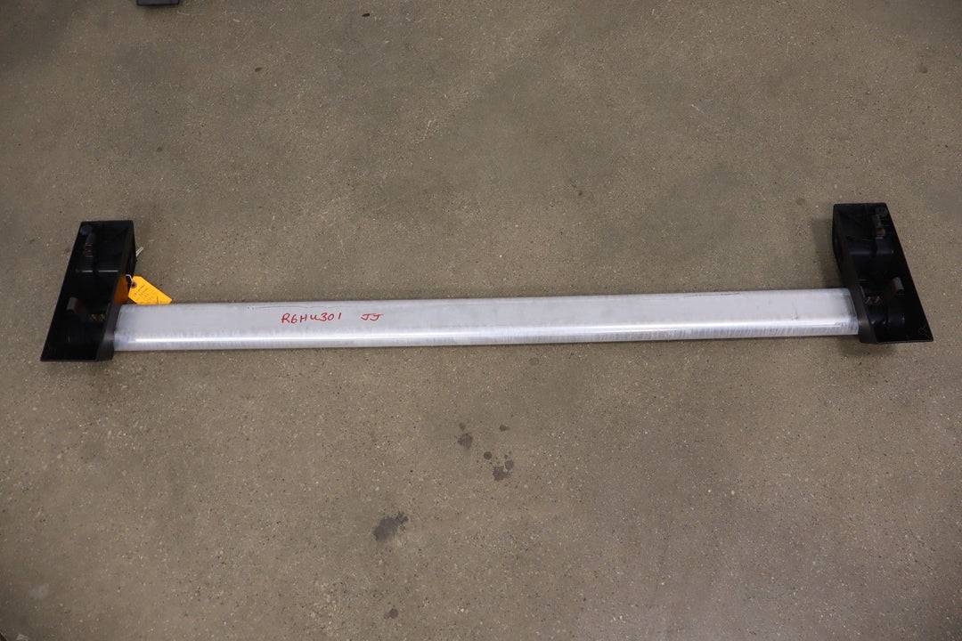 03 - 09 Hummer H2 OEM Pair of 2 Roof Rack Luggage Cross Bars W/E004 Key