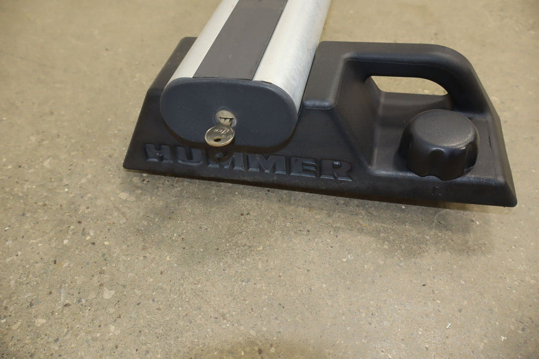 03 - 09 Hummer H2 OEM Pair of 2 Roof Rack Luggage Cross Bars W/E004 Key *See Photo