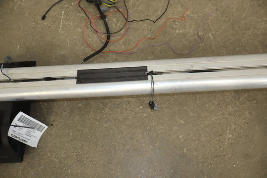 03 - 09 Hummer H2 OEM Single Roof Rack Luggage Cross Bar W/Light Harness & E004Key