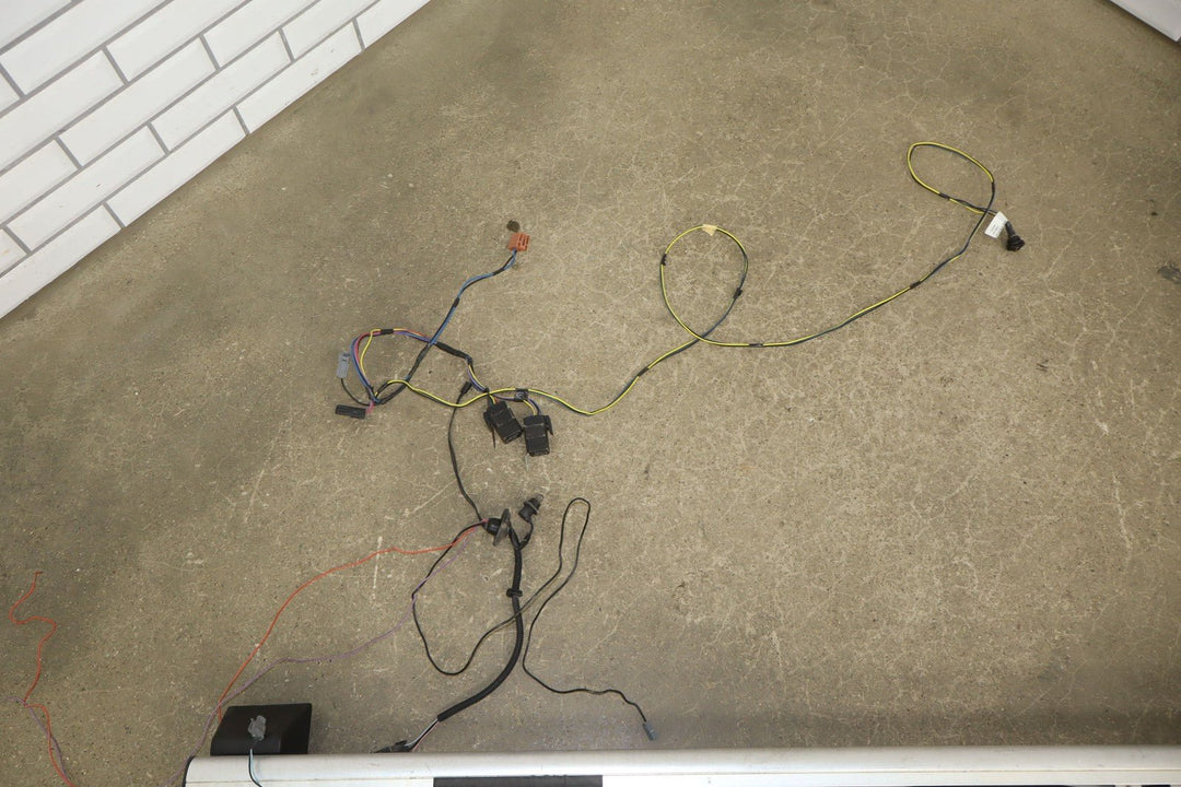 03 - 09 Hummer H2 OEM Single Roof Rack Luggage Cross Bar W/Light Harness & E004Key