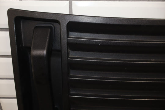 03 - 09 Hummer H2 OEM Upper Hood Grille W/Black Handles