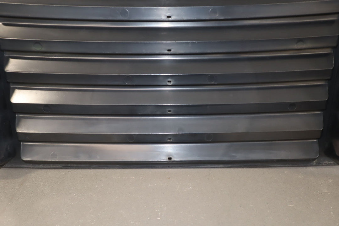 03 - 09 Hummer H2 OEM Upper Hood Grille W/Black Handles