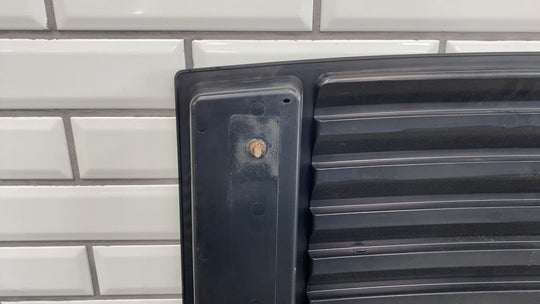 03 - 09 Hummer H2 OEM Upper Hood Grille *W/O Handles*