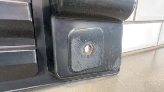 03 - 09 Hummer H2 OEM Upper Hood Grille *W/O Handles*