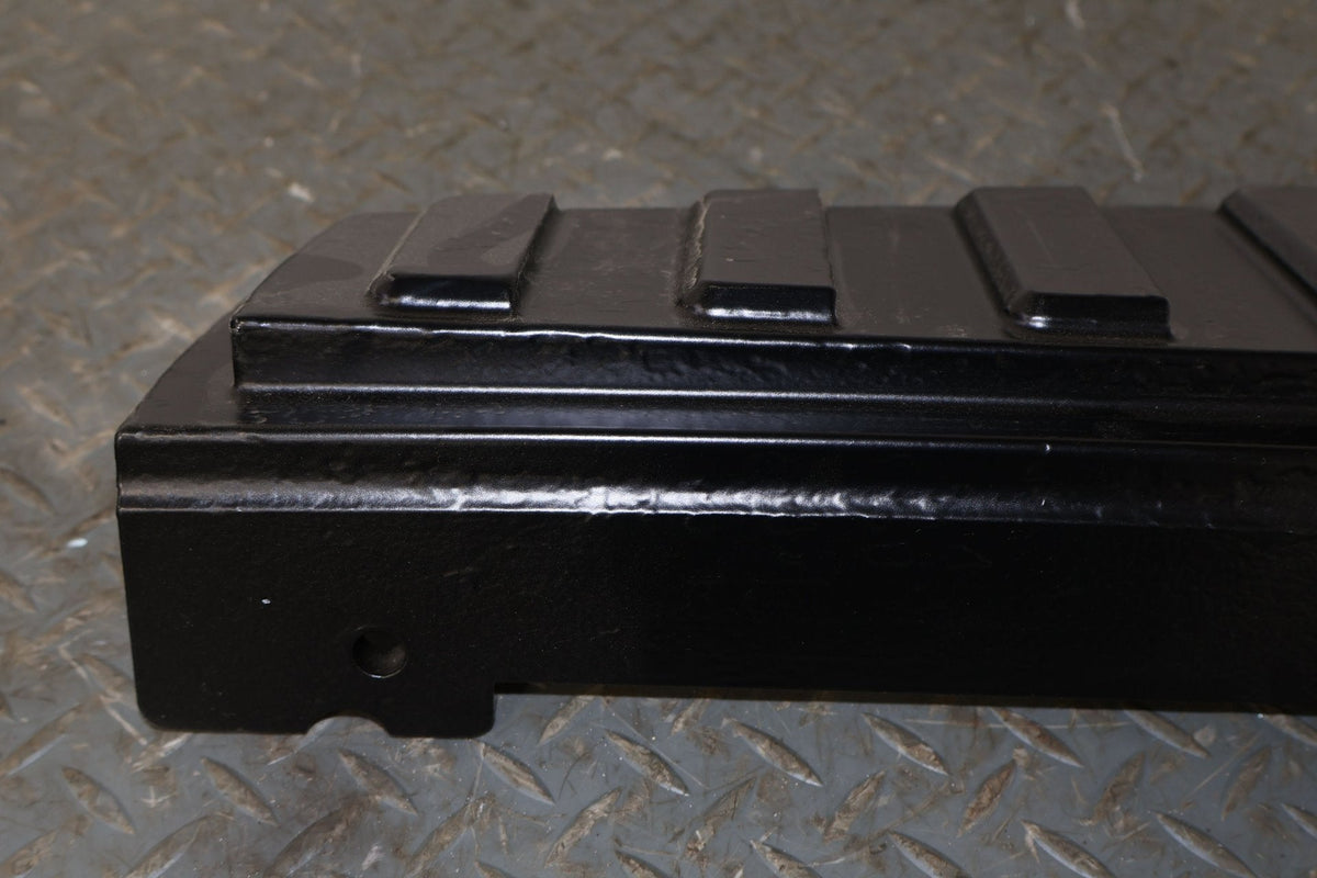 03-09 Hummer H2 Pair LH&RH Metal Upper TailLight Mouldings (Powdercoated Black)