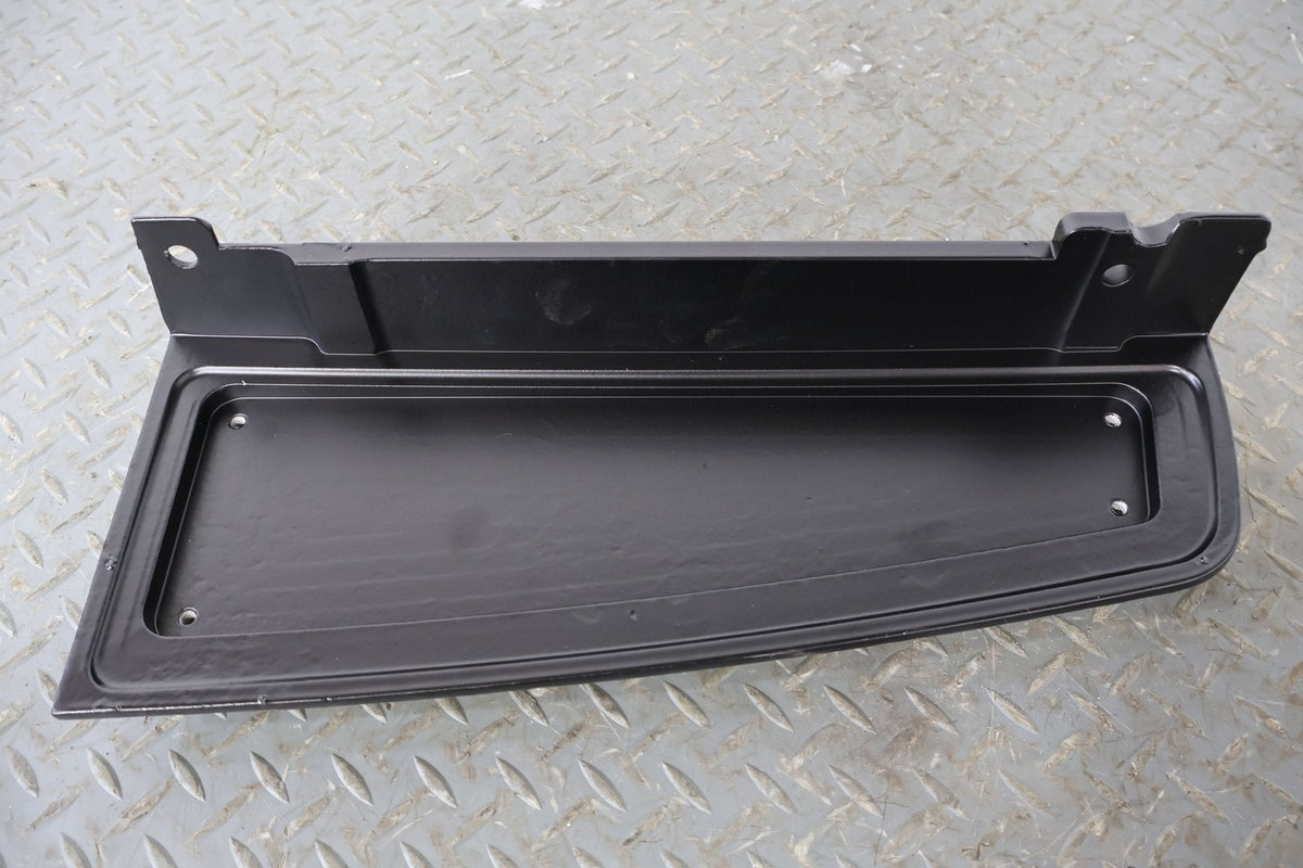 03-09 Hummer H2 Pair LH&RH Metal Upper TailLight Mouldings (Powdercoated Black)