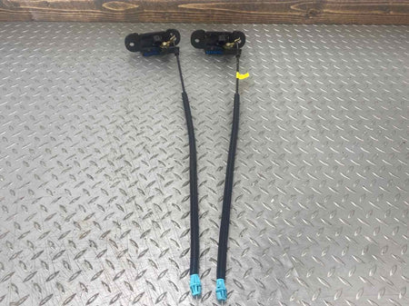 03-09 Hummer H2 Pair of LH & RH Hatch Latches Includes Cables Tested