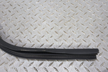 03-09 Hummer H2 Passenger Right Rear Door To Body Weather Stripping Gasket Seal