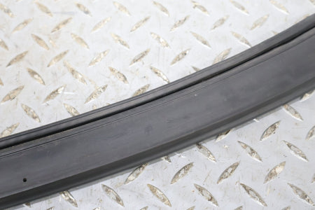 03-09 Hummer H2 Passenger Right Rear Door To Body Weather Stripping Gasket Seal