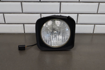 03-09 Hummer H2 Right Headlamp Halogen 15269179