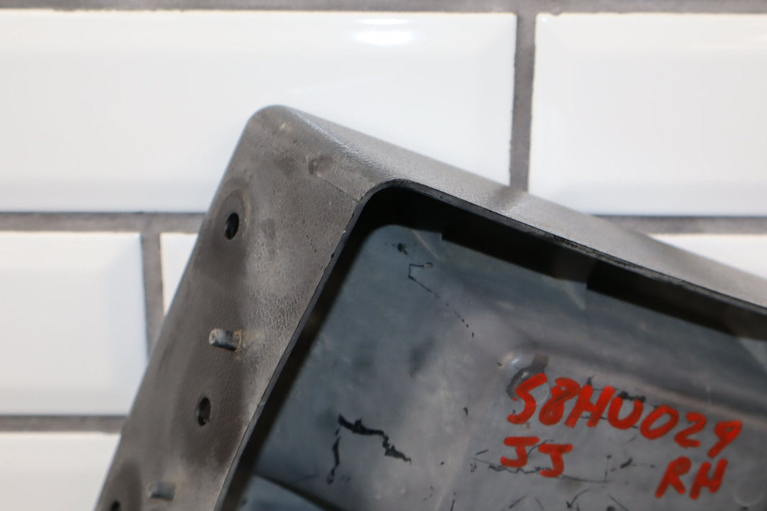 03 - 09 Hummer H2 Right Passenger Front Bumper End Cap Winglet