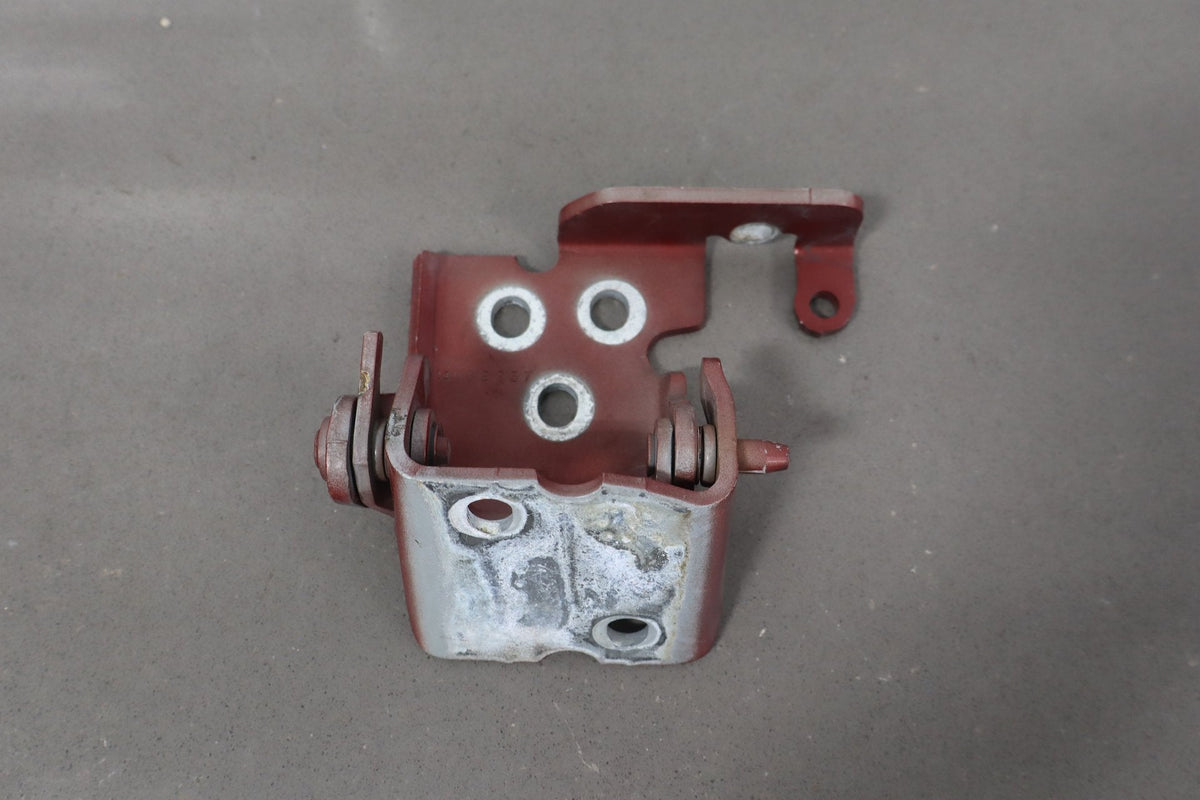 03-09 Hummer H2 Right Passenger Front Door Hinges (Upper & Lower)