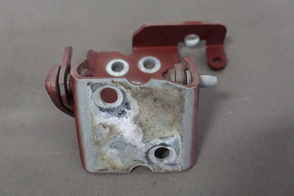 03-09 Hummer H2 Right Passenger Front Door Hinges (Upper & Lower)