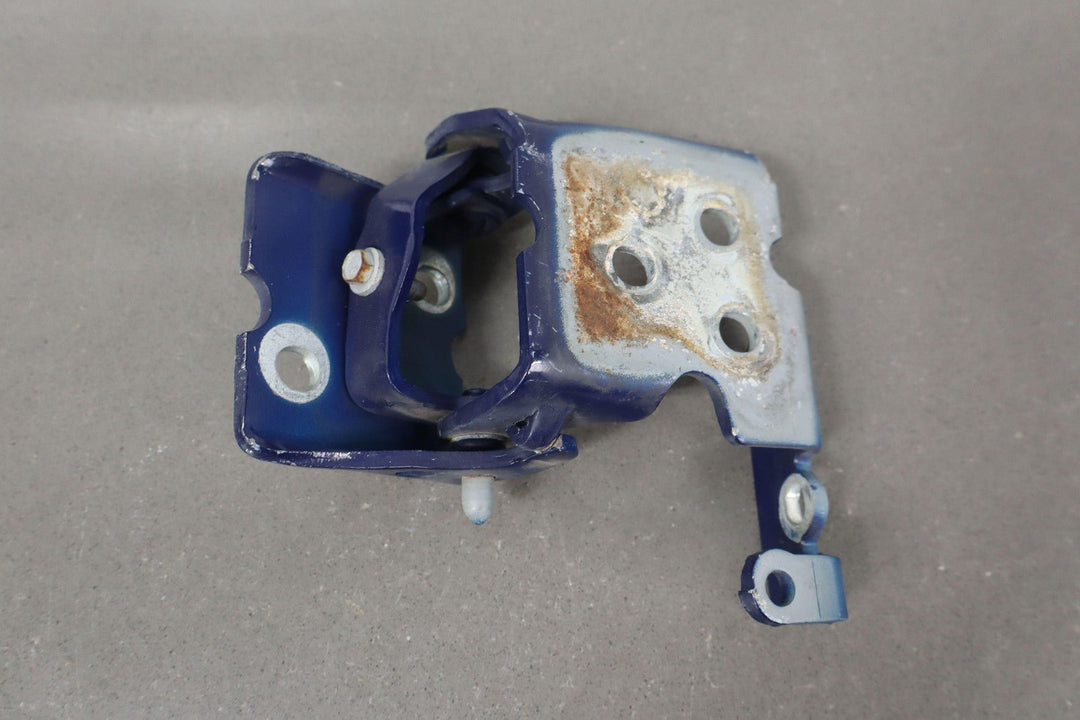 03 - 09 Hummer H2 Right Passenger Front Door Hinges (Upper & Lower)