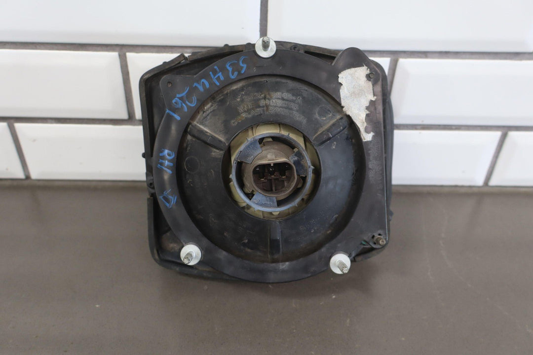 03 - 09 Hummer H2 Right RH Headlight Lamp W/ Front Amber Marker