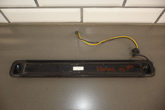 03 - 09 Hummer H2 SUV 3rd Brake Light LED