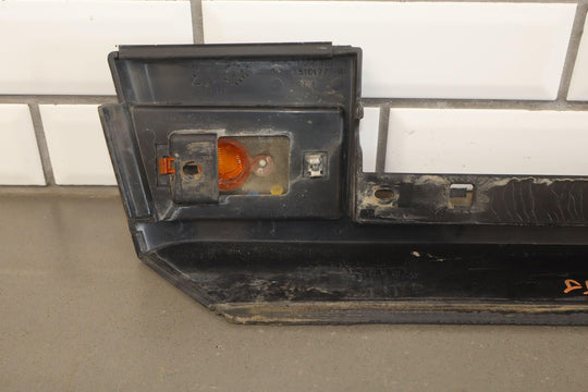 03 - 09 Hummer H2 SUV FRONT Right Passenger Roof Molding W/Amber Lens *Missing Tab