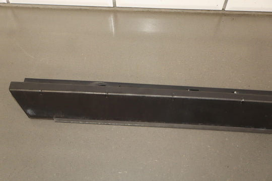 03 - 09 Hummer H2 SUV REAR Left Driver Roof Molding W/ Red Marker