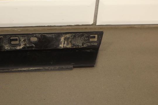 03 - 09 Hummer H2 SUV REAR Left Driver Roof Molding W/ Red Marker