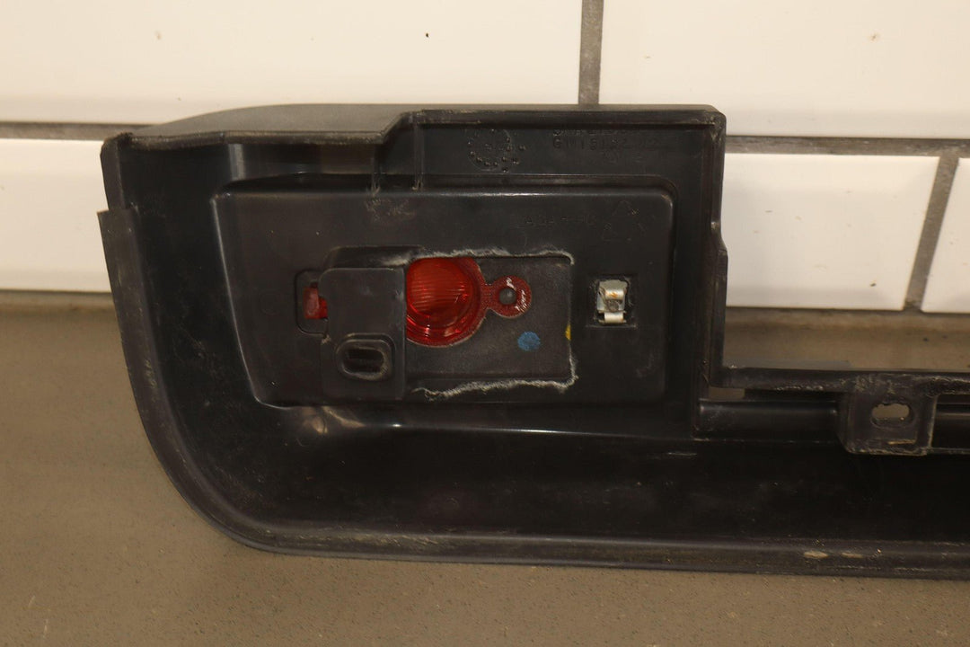 03 - 09 Hummer H2 SUV REAR Left Driver Roof Molding W/ Red Marker