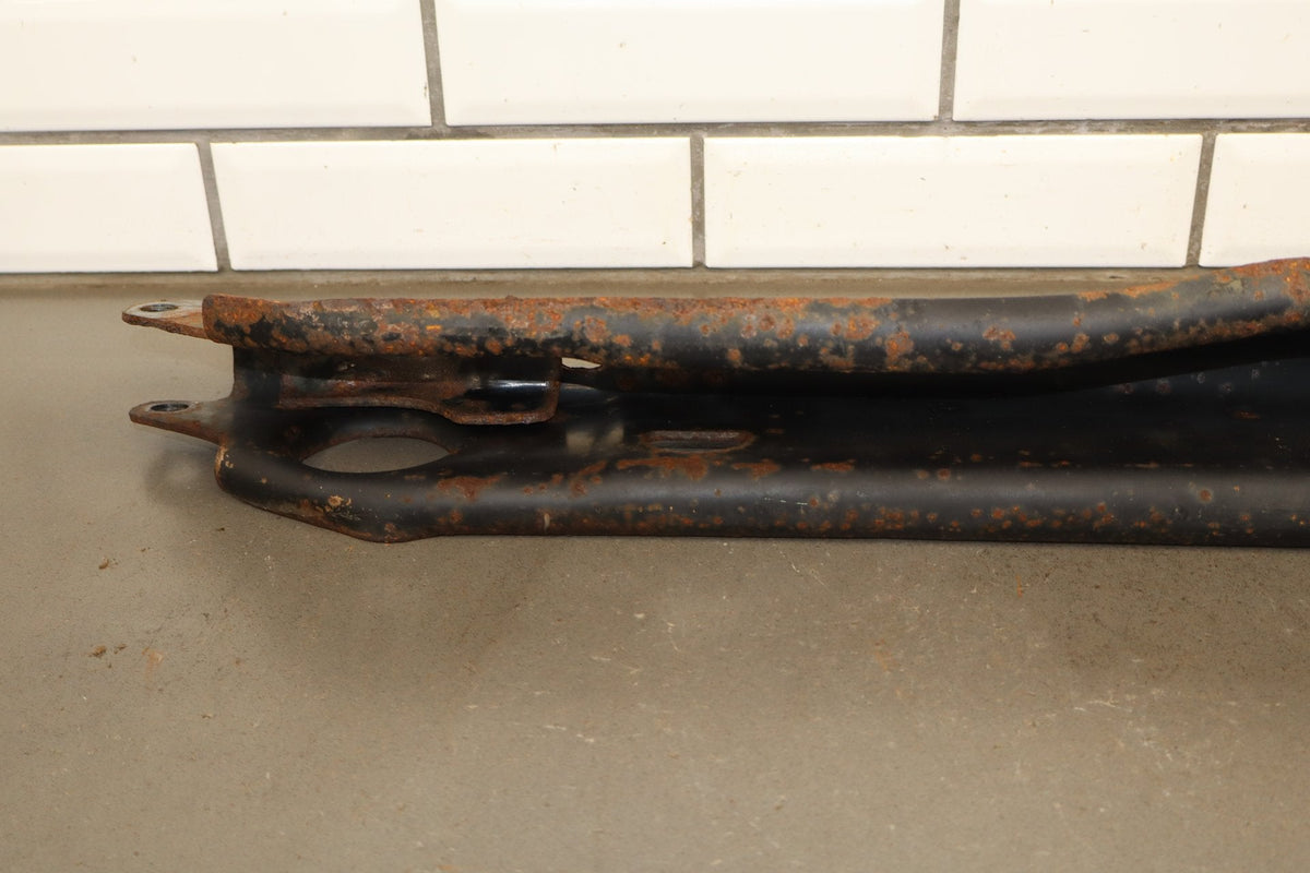 03-09 Hummer H2 Torsion Bar Crossmember