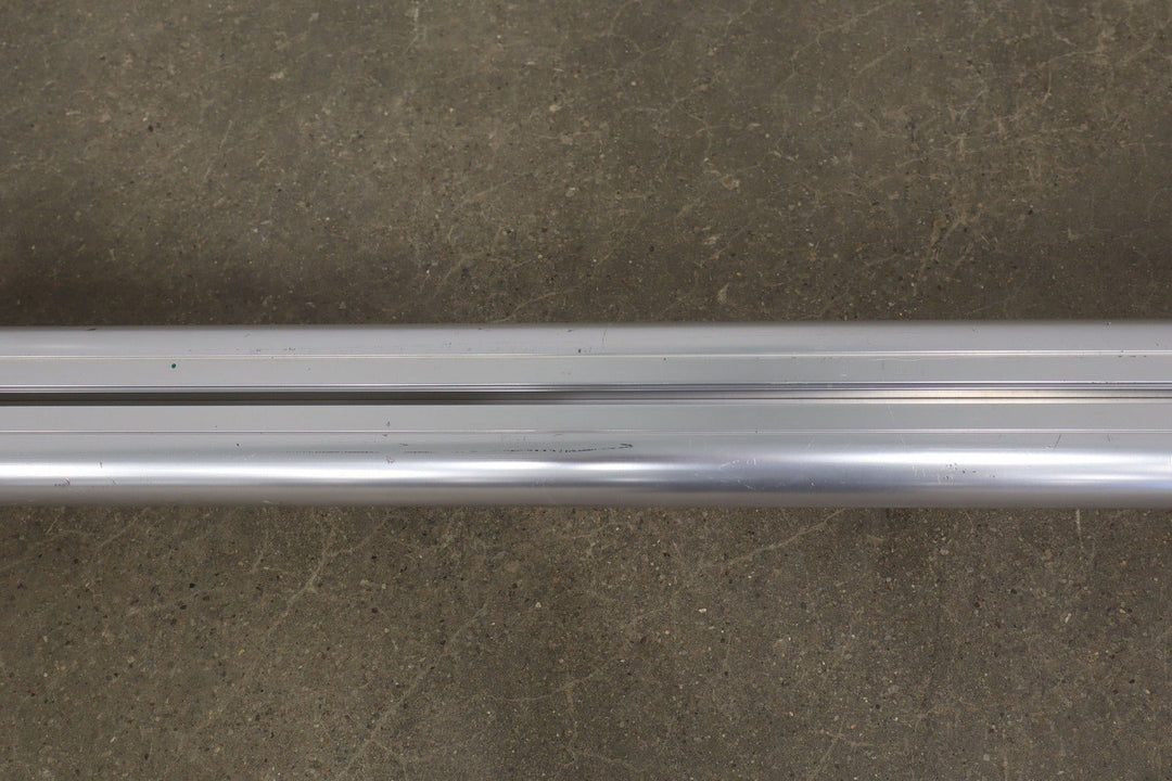 03 - 09 Hummer H2 Used Single (1) Luggage Roof Rack Cross Rail *Missing Key End*