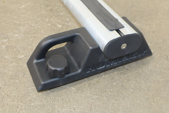 03 - 09 Hummer H2 Used Single (1) Luggage Roof Rack Cross Rail W/Key 002