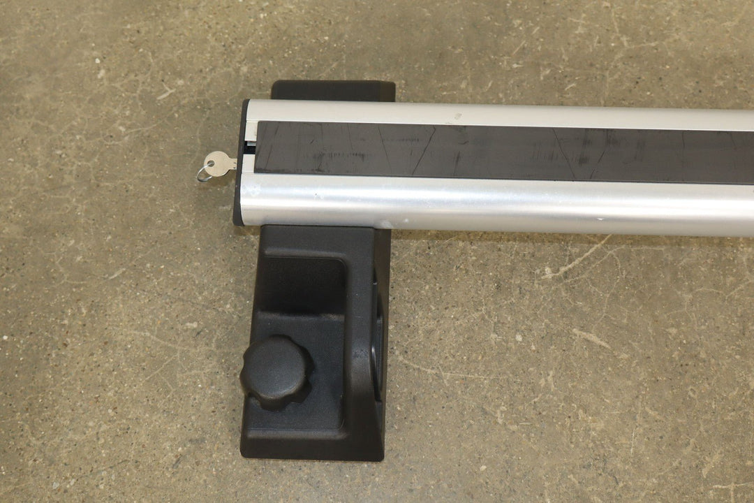03 - 09 Hummer H2 Used Single (1) Luggage Roof Rack Cross Rail W/Key