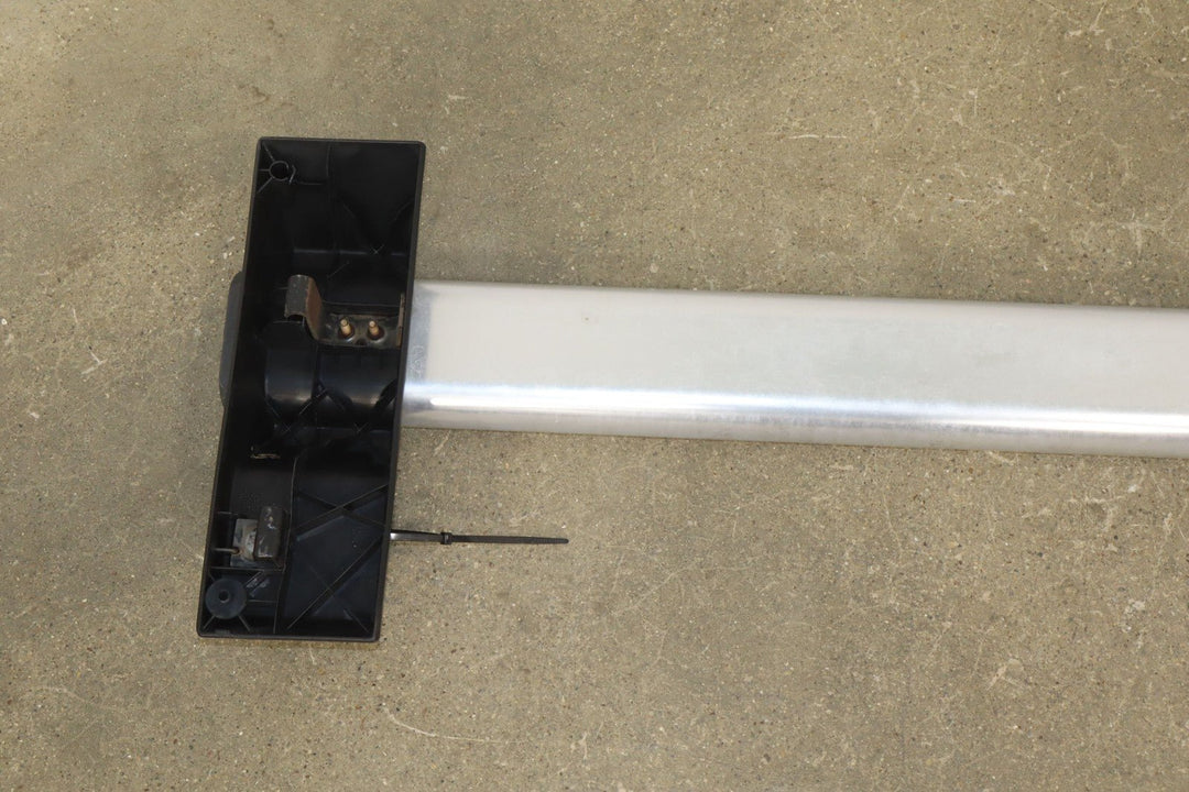 03 - 09 Hummer H2 Used Single (1) Luggage Roof Rack Cross Rail W/Key