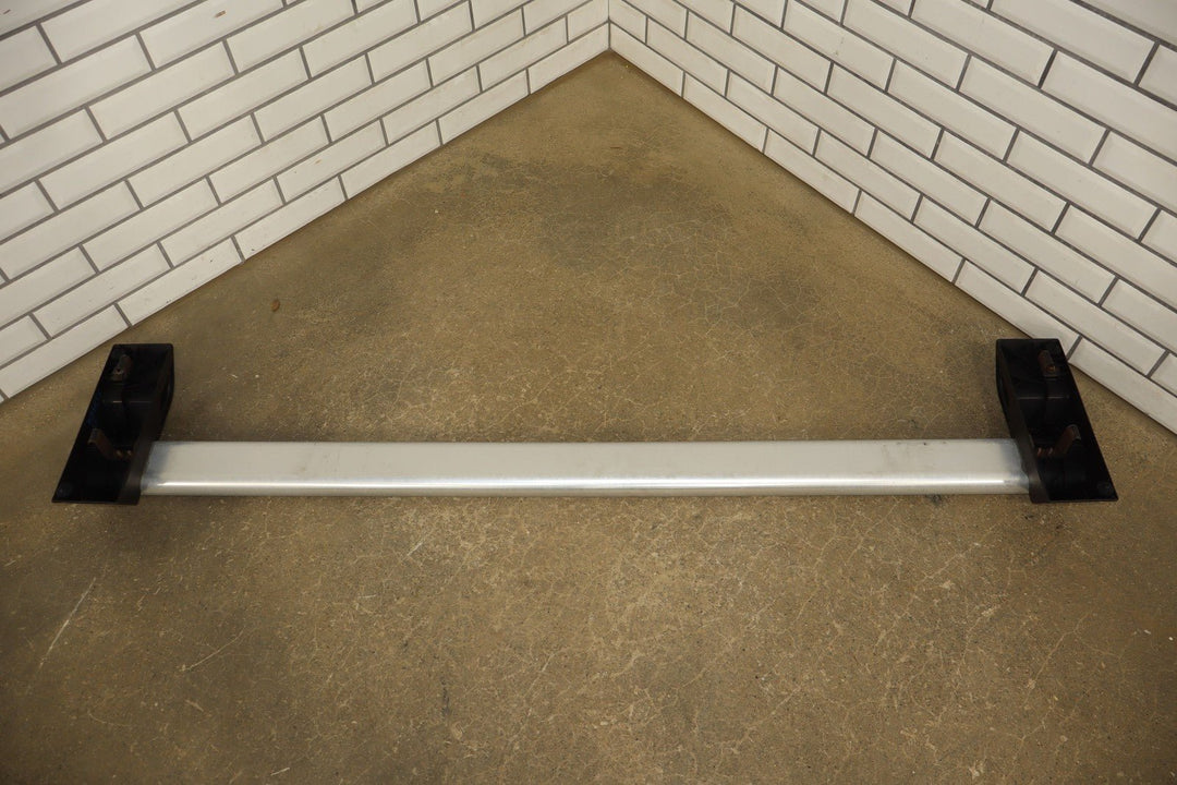 03 - 09 Hummer H2 Used Single (1) Luggage Roof Rack Cross Rail W/Key