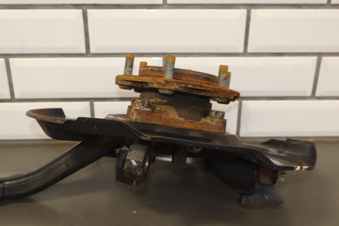 03 - 09 Lexus GX470 10 - 14 GX460 Left Driver Front Spindle Knuckle W/Hub