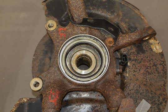 03 - 09 Lexus GX470 10 - 14 GX460 Left Driver Front Spindle Knuckle W/Hub