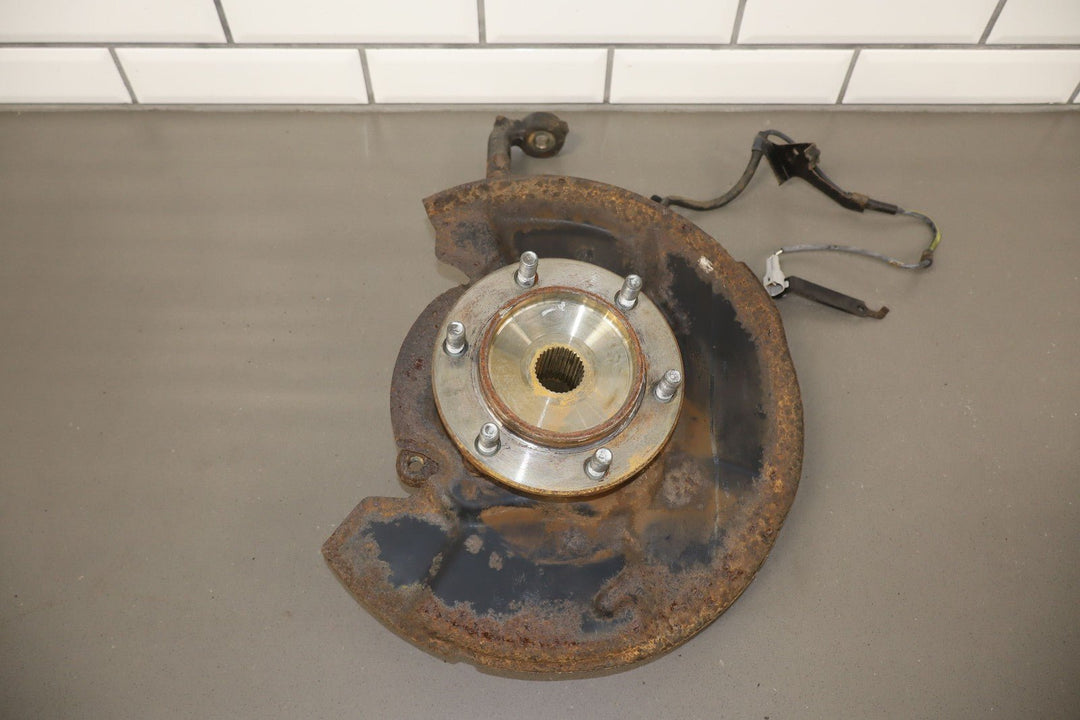 03 - 09 Lexus GX470 10 - 14 GX460 Right Passenger Front Spindle Knuckle W/Hub