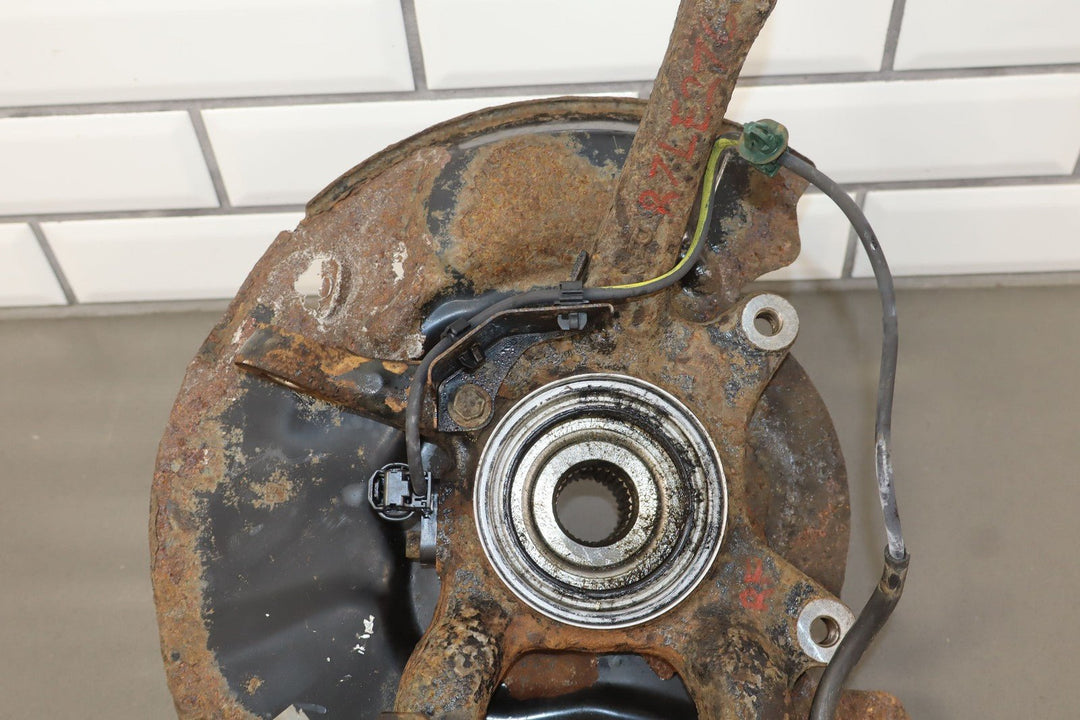 03 - 09 Lexus GX470 10 - 14 GX460 Right Passenger Front Spindle Knuckle W/Hub