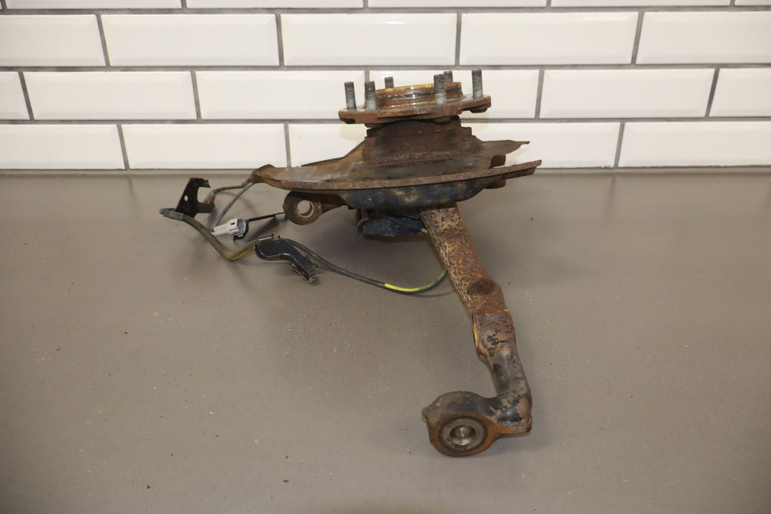 03 - 09 Lexus GX470 10 - 14 GX460 Right Passenger Front Spindle Knuckle W/Hub