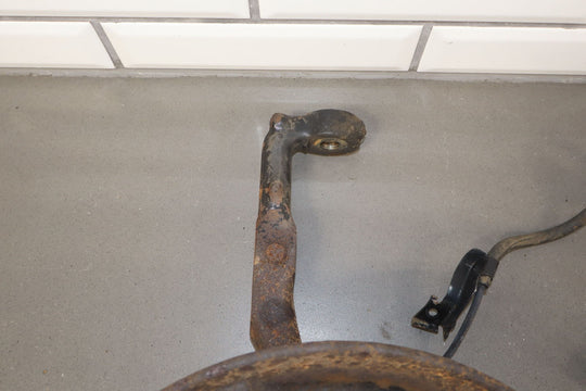 03 - 09 Lexus GX470 10 - 14 GX460 Right Passenger Front Spindle Knuckle W/Hub