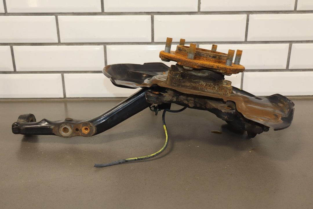 03 - 09 Lexus GX470 10 - 14 GX460 Right Passenger Front Spindle Knuckle W/Hub