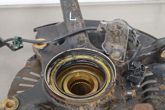 03 - 15 4Runner Lexus GX470 GX460 Left Driver Front Spindle Knuckle W/Hub