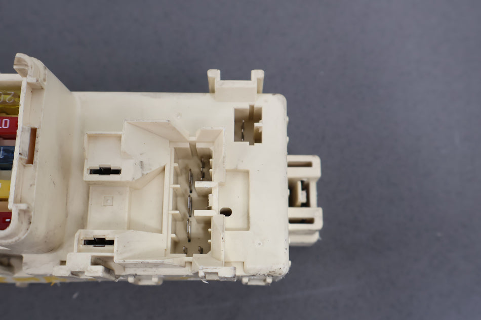 1993 Mazda RX-7- Cabin Fuse Box