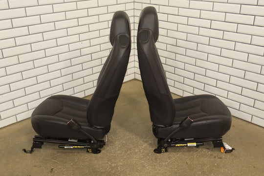 04 - 05 Cadillac XLR Pair LH & RH Leather Seat Set *Seat Trim Broken*